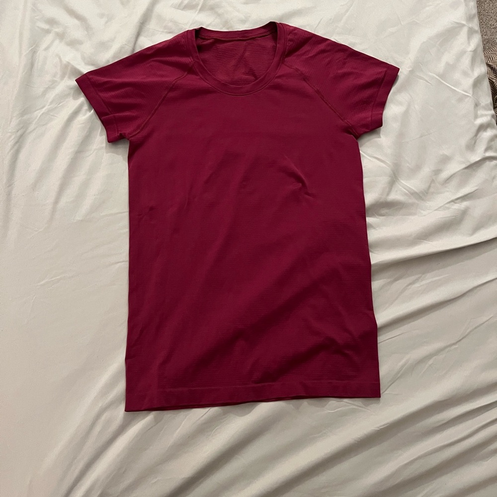 Lululemon Swiftly Tech Short Sleeve